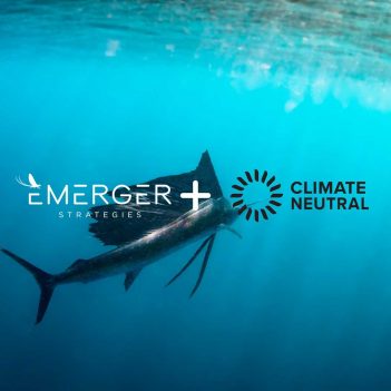 The logo for emerger + climate neutral.